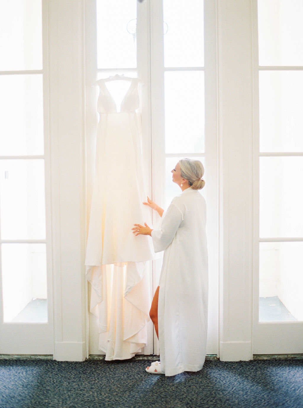 Wadsworth Mansion Wedding | Newport RI Film Wedding Photographer Serving CT, RI, Boston, and New England Areas | Film and Digital Photographer | Deirdre Volk Photography