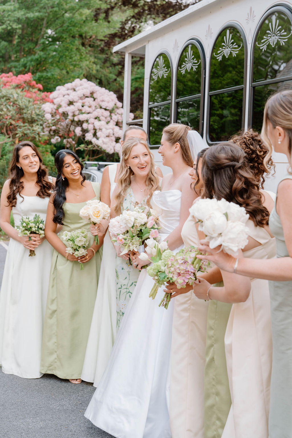 Glen Manor Wedding | Newport RI Wedding Photographer Serving CT, RI, Boston, and New England Areas | Film and Digital Photographer | Deirdre Volk